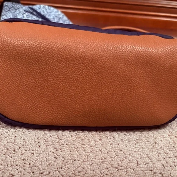 Tommy Bahama backpack - Picture 8 of 9